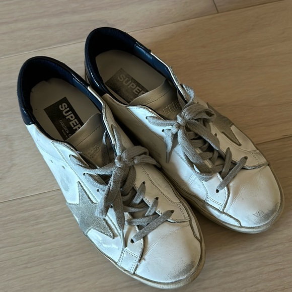 Golden Goose women’s EUR 38/US 8 Super star with suede star blue heeled tab - Picture 2 of 8